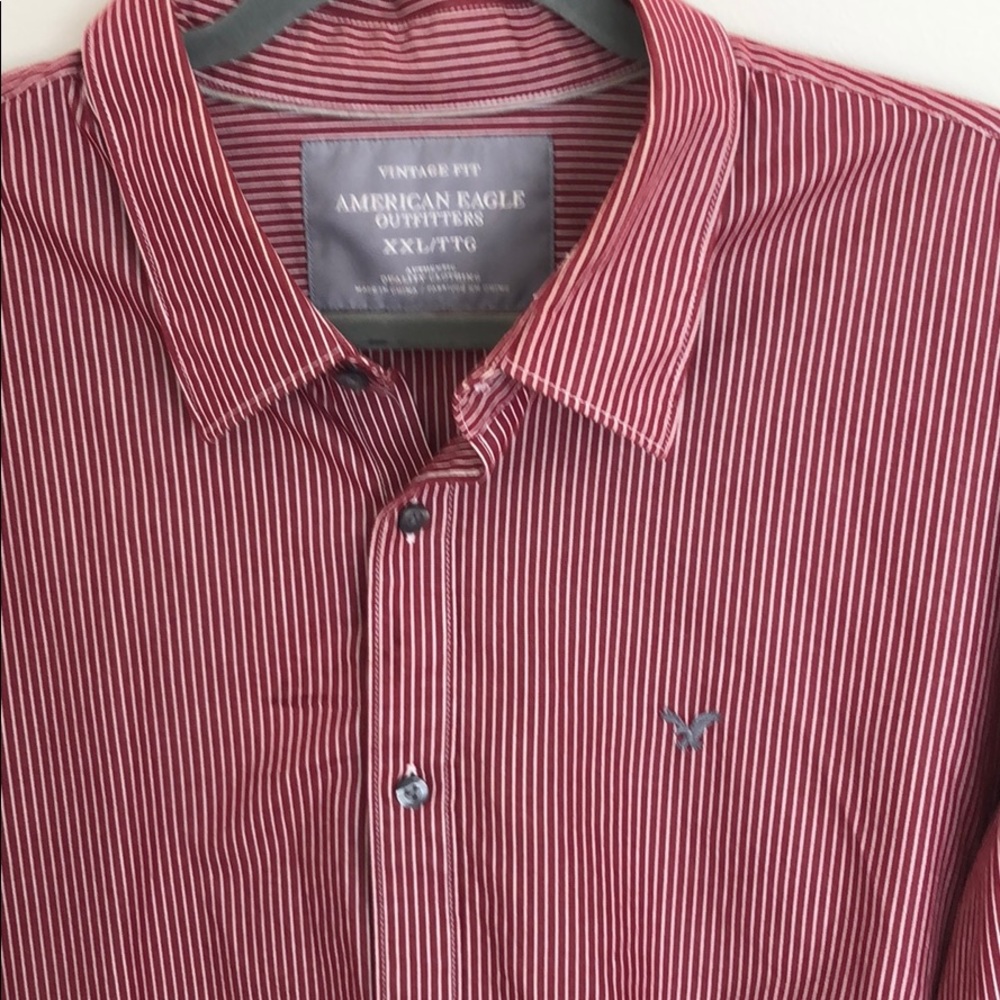 AMERICAN EAGLE 🔔 button down - Picture 3 of 6